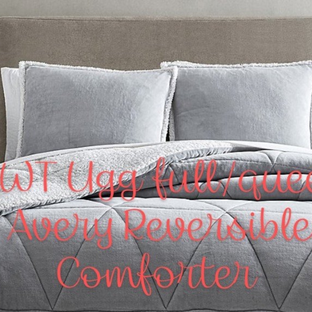 Brand new UGG Full/Queen Reversible Comforter, Icelandic Gray